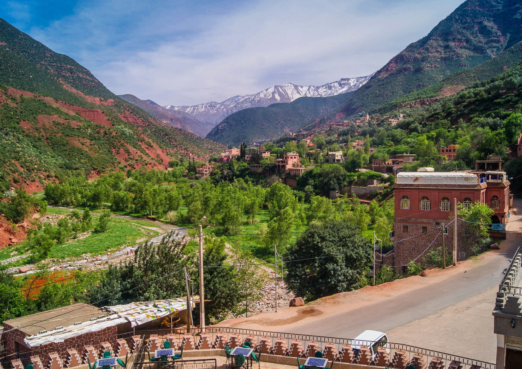 Local Berber cafes situated by the water